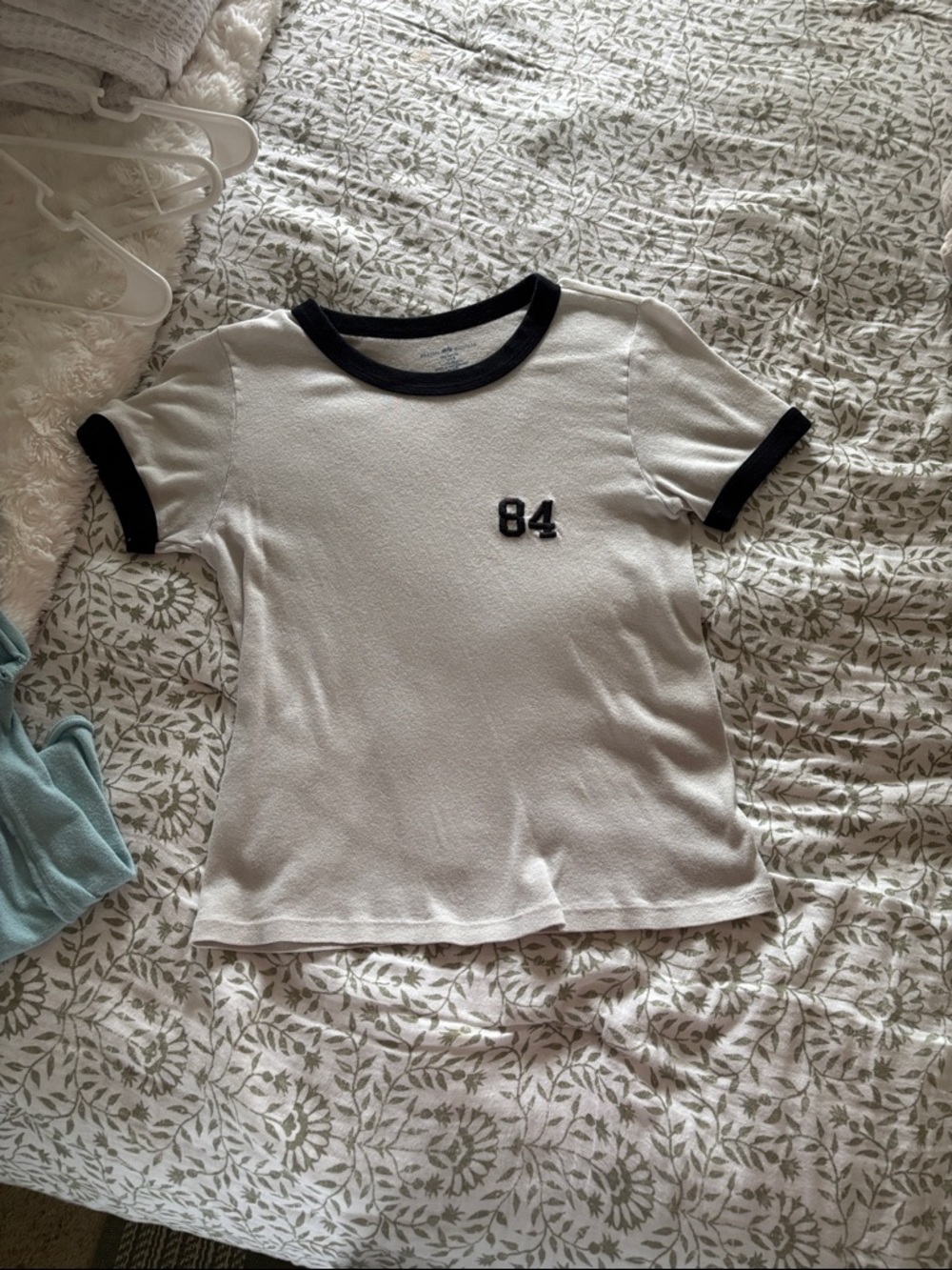Brandy Melville 84 Ringer Tee